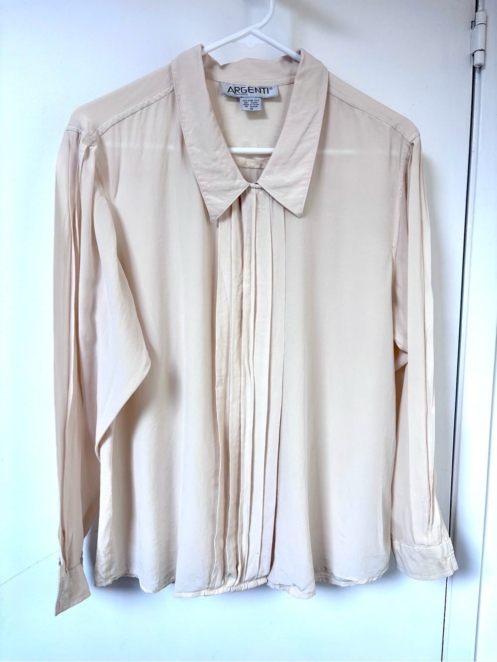 Vintage Argenti Women's Cream Pleated Front Blouse - 100% Silk -